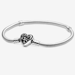 Pandora Moments Family Tree Heart Clasp Snake Chain Bracelet